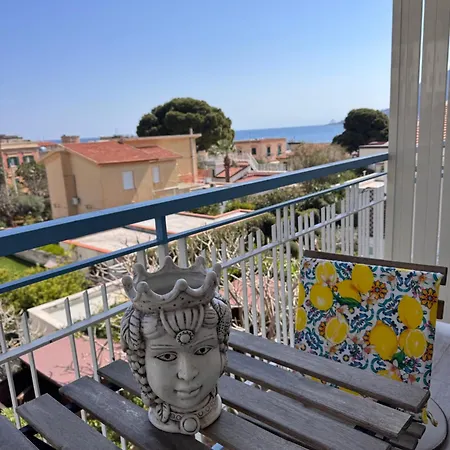 Bed & Breakfast Mongibello Rooftop 3*